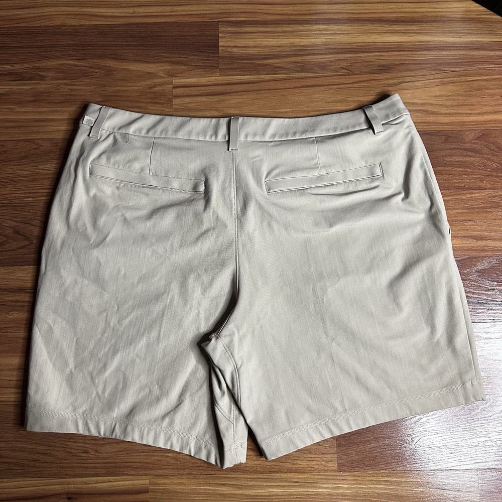 Lululemon ABC Classic Fit Shorts Mens 38x7 Beige/Khaki Chino Golf Performance - Picture 11 of 11